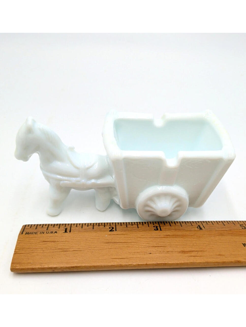 Vintage White Milk Glass Donkey Drawn Cart Ashtray 4/5", Excellent Condition